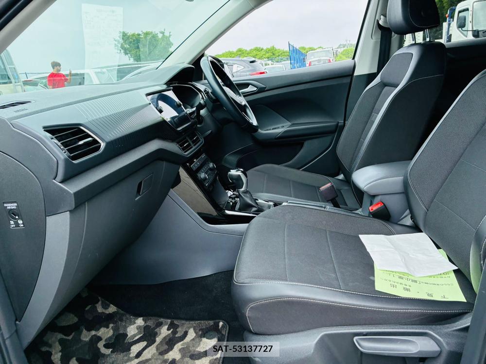 VolksWagen T-CROSS 2020-11 7747354-10