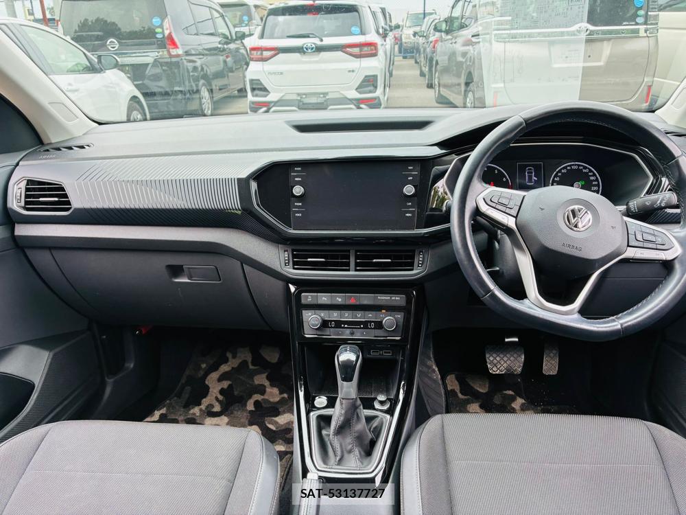 VolksWagen T-CROSS 2020-11 7747354-12