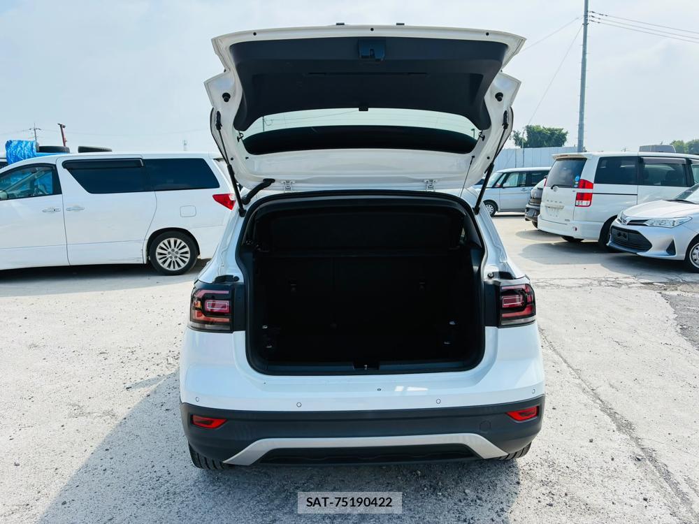 VolksWagen T-CROSS 2021-03 8240075-25