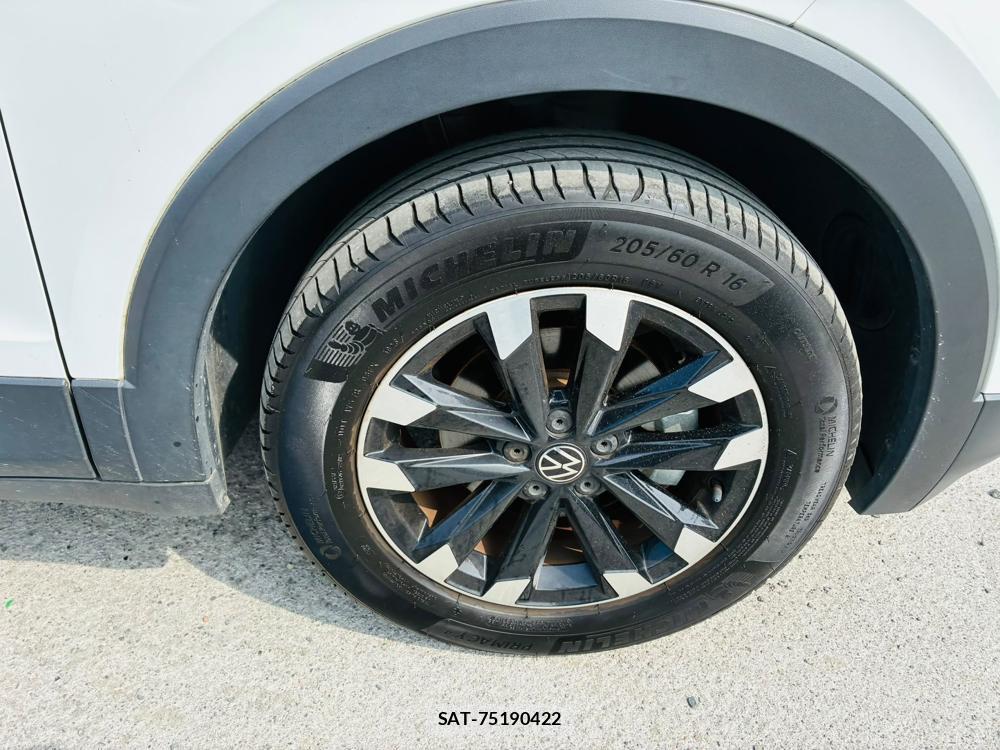 VolksWagen T-CROSS 2021-03 8240075-27