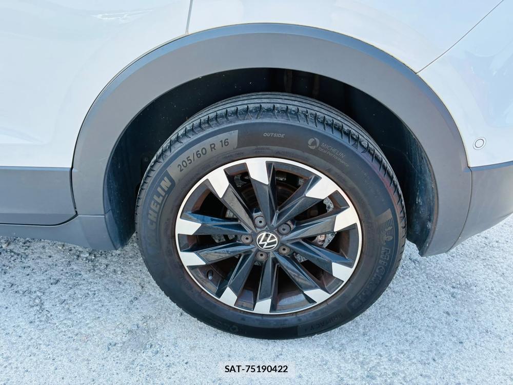 VolksWagen T-CROSS 2021-03 8240075-29