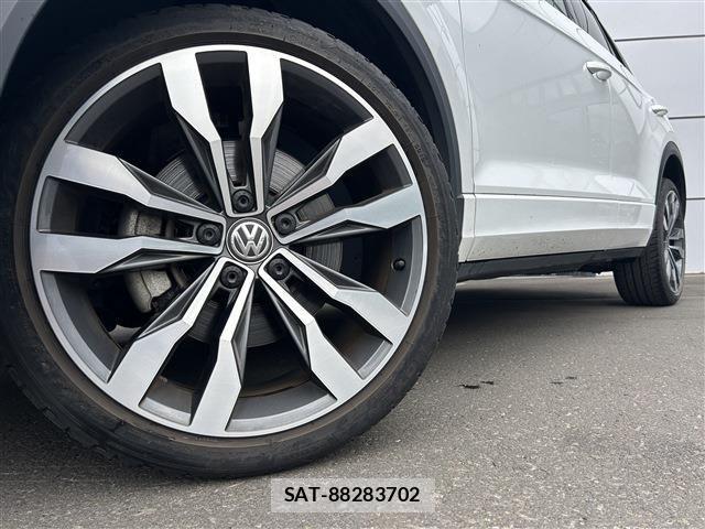 VolksWagen T-ROC 2020-08 1170568-10