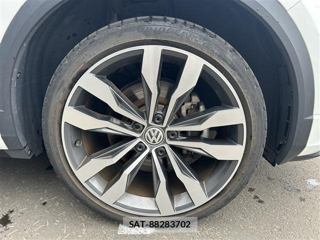 VolksWagen T-ROC 2020-08 1170568-11