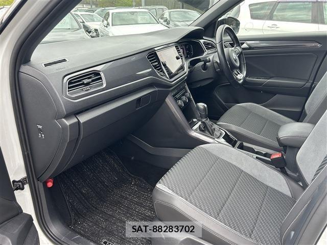 VolksWagen T-ROC 2020-08 1170568-19
