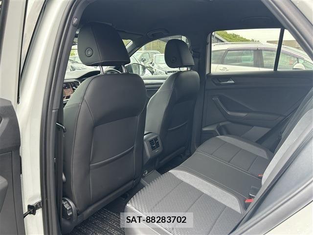 VolksWagen T-ROC 2020-08 1170568-21