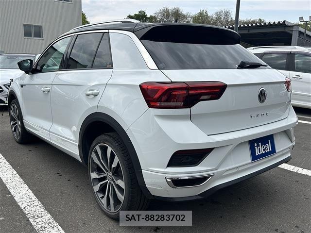 VolksWagen T-ROC 2020-08 1170568-6