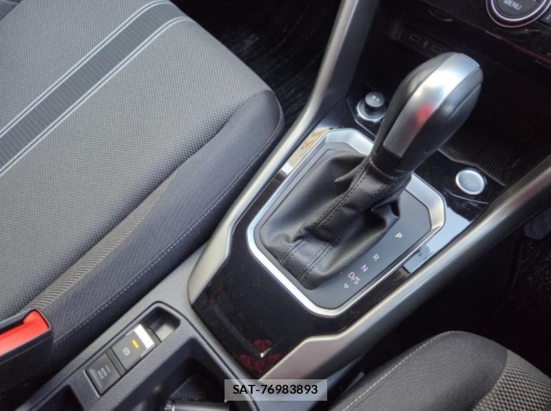 VolksWagen T-ROC 2022 4932367-12