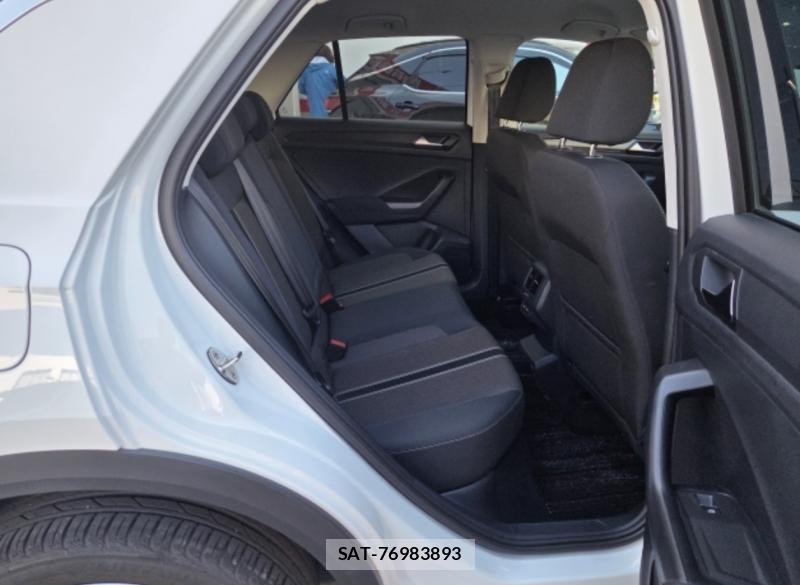 VolksWagen T-ROC 2022 4932367-15