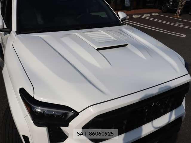 Toyota TACOMA 2026-01 7273067-13
