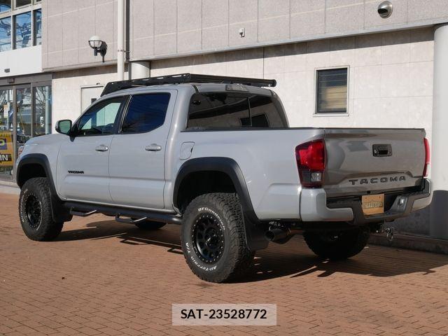 Toyota TACOMA 2019-10 2101165-5