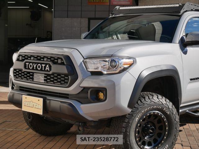 Toyota TACOMA 2019-10 2101165-6