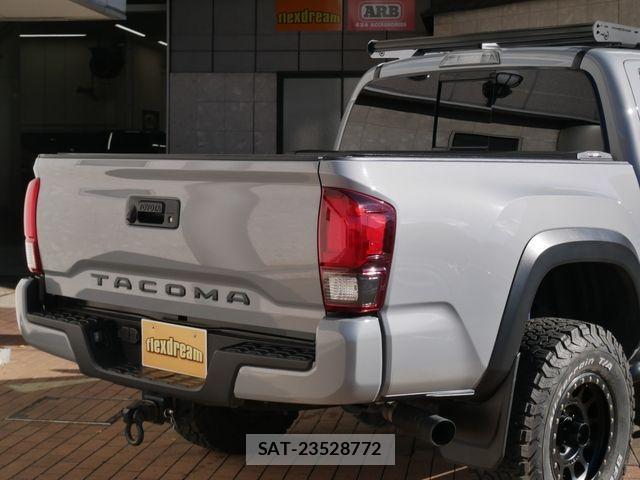 Toyota TACOMA 2019-10 2101165-8