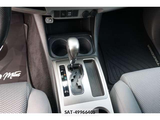 Toyota TACOMA 2012-03 8661875-24