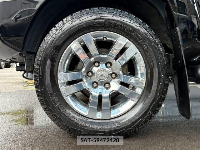 Toyota TACOMA 2015-11 8884435-10