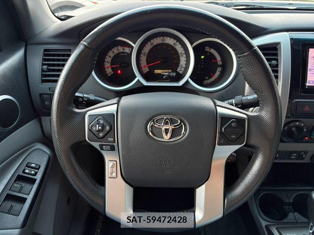 Toyota TACOMA 2015-11 8884435-20