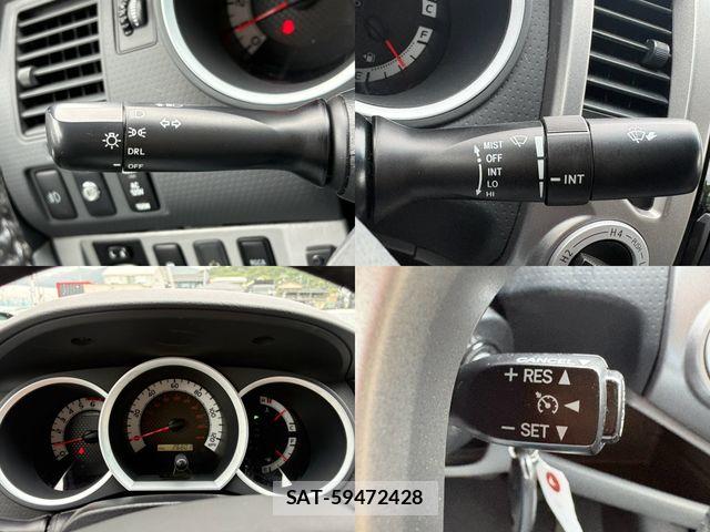 Toyota TACOMA 2015-11 8884435-23