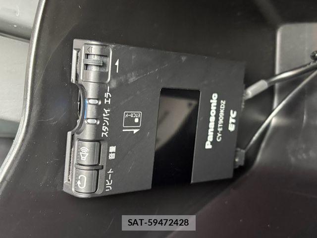 Toyota TACOMA 2015-11 8884435-27