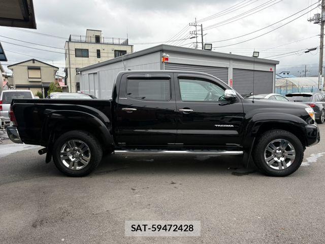 Toyota TACOMA 2015-11 8884435-4
