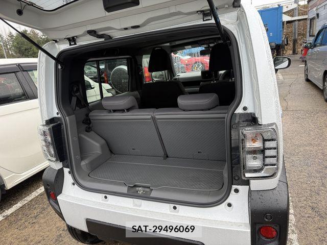 Daihatsu TAFT 2022-09 6615158-15