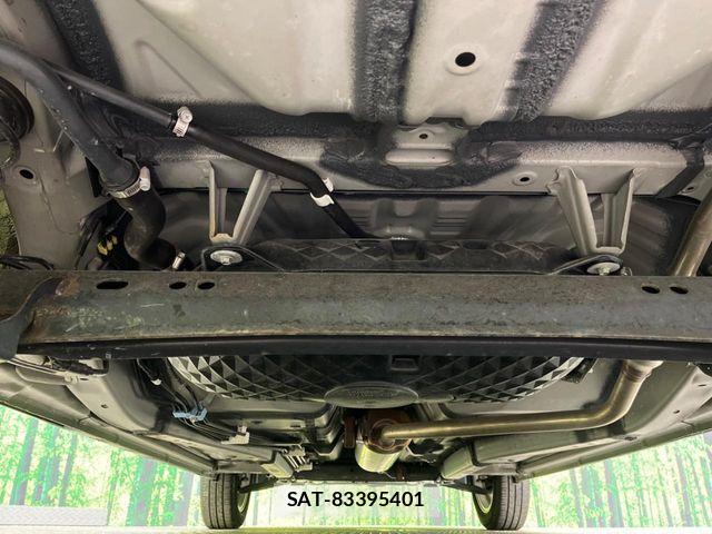 Daihatsu TAFT 2021-07 6817512-18