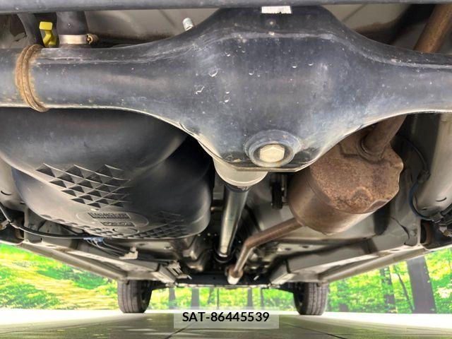 Daihatsu TAFT 2022-02 6817518-19