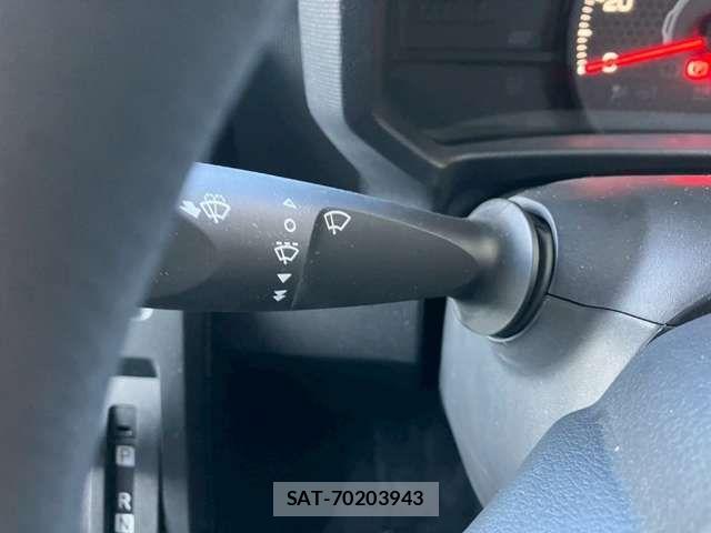 Daihatsu TAFT 2025-04 6914018-18