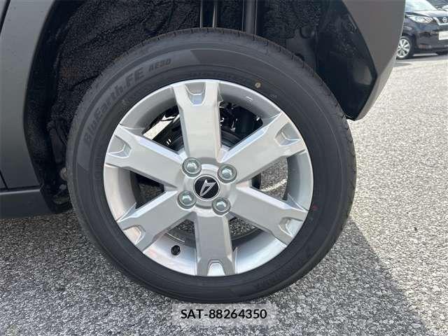 Daihatsu TAFT 2025-08 6913939-17