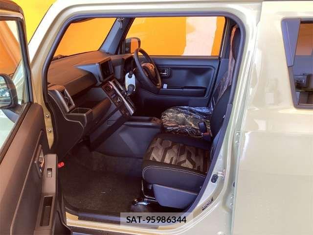 Daihatsu TAFT 2025-05 6913918-18