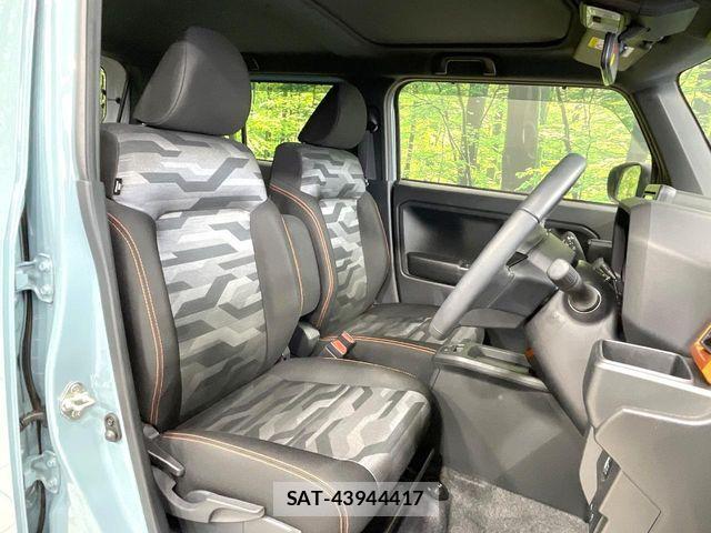 Daihatsu TAFT 2021-12 6914026-7