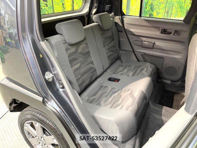 Daihatsu TAFT 2023-10 6998617-8