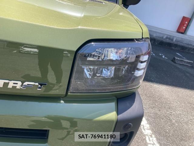Daihatsu TAFT 2025-02 6998633-4