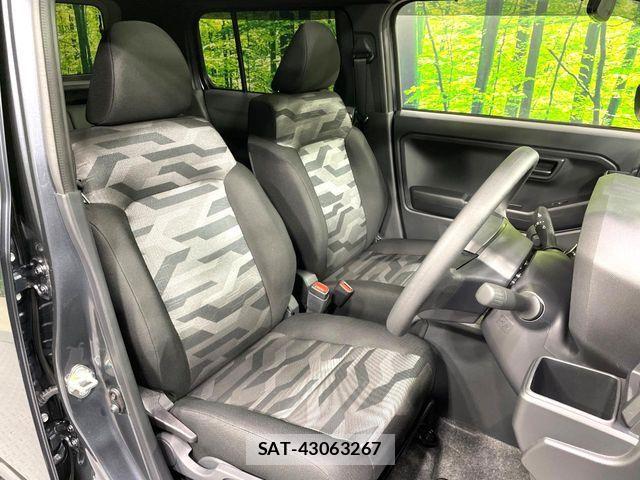 Daihatsu TAFT 2025-04 7021723-9