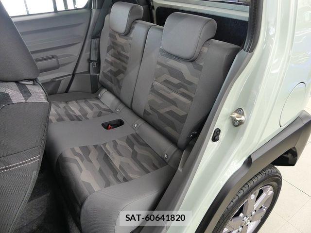 Daihatsu TAFT 2026-01 7021716-17