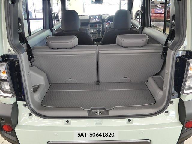 Daihatsu TAFT 2026-01 7021716-18