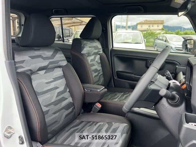 Daihatsu TAFT 2025-10 7060989-9