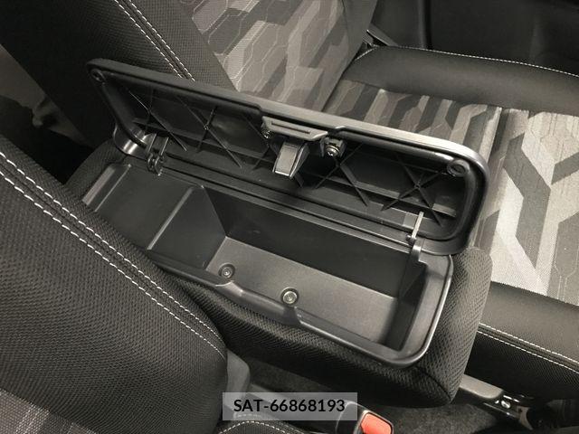 Daihatsu TAFT 2023-11 7060986-9