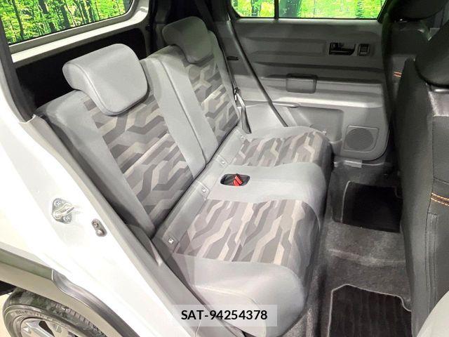 Daihatsu TAFT 2021-01 7225816-8