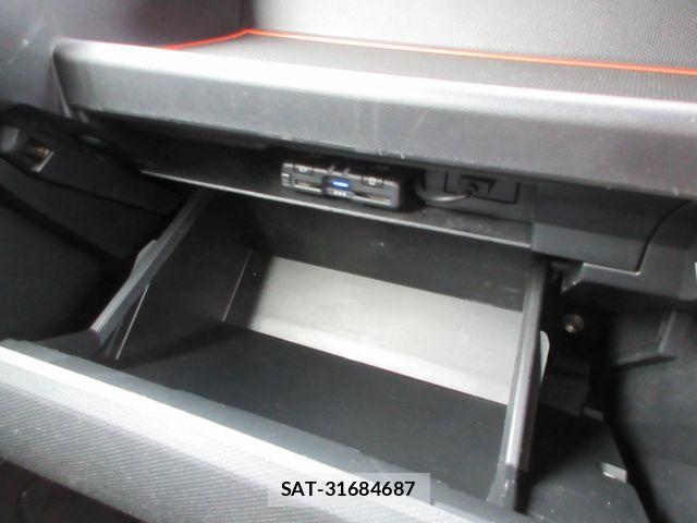 Daihatsu TAFT 2020-10 7225810-9