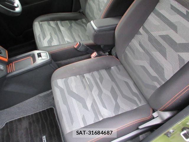 Daihatsu TAFT 2020-10 7225810-17