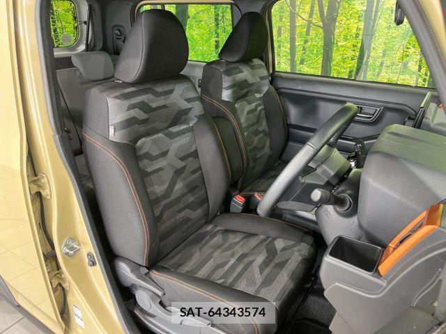 Daihatsu TAFT 2020-10 7225807-8