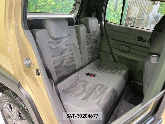 Daihatsu TAFT 2025-10 7252507-8