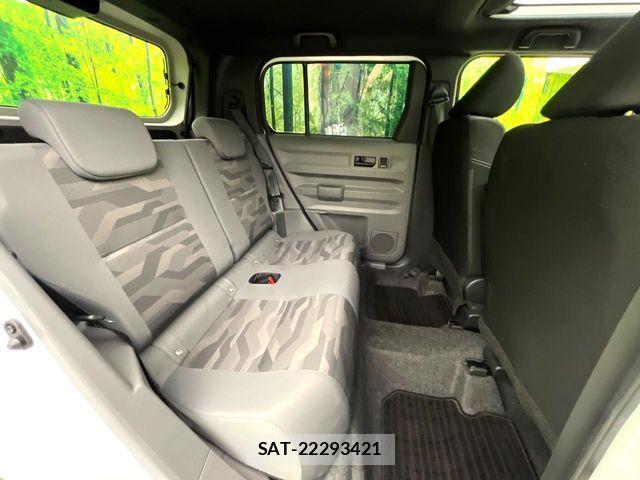 Daihatsu TAFT 2023-08 7330472-8