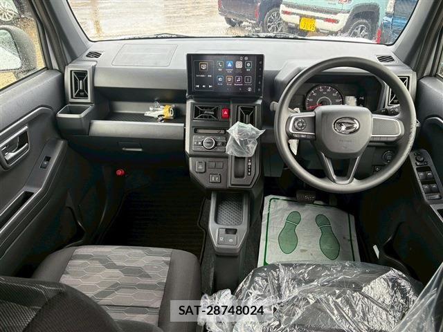 Daihatsu TAFT 2026-03 7330478-2