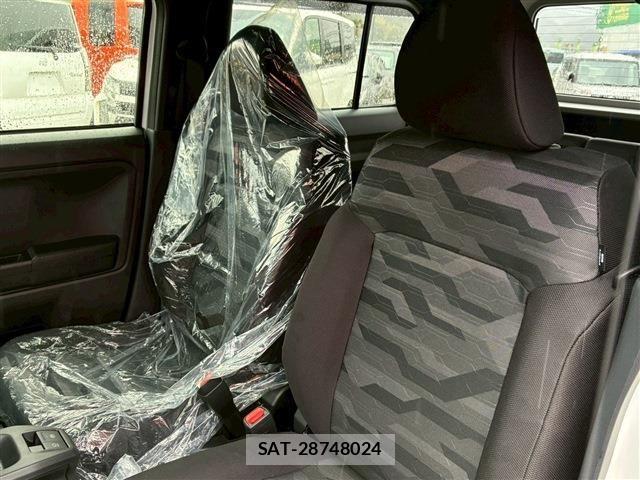 Daihatsu TAFT 2026-03 7330478-3