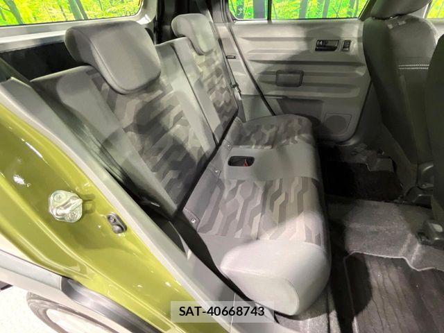 Daihatsu TAFT 2021-06 7330467-8