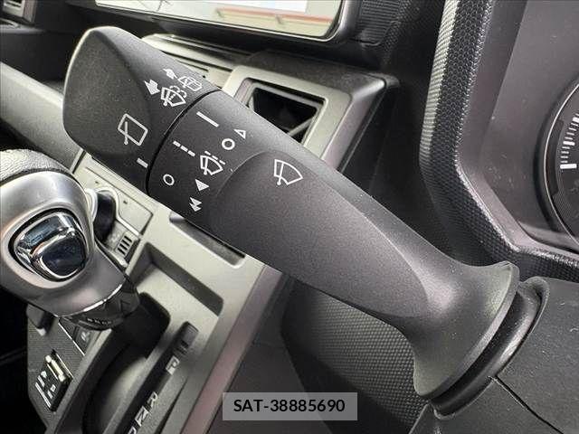 Daihatsu TAFT 2022-03 7330488-22