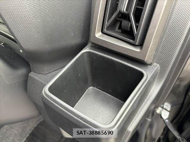 Daihatsu TAFT 2022-03 7330488-28