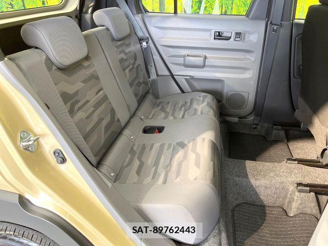 Daihatsu TAFT 2025-02 7330466-8