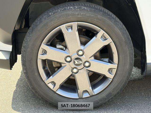 Daihatsu TAFT 2020-07 7330518-28
