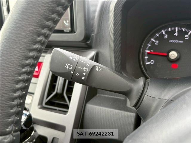 Daihatsu TAFT 2022-08 7330495-27